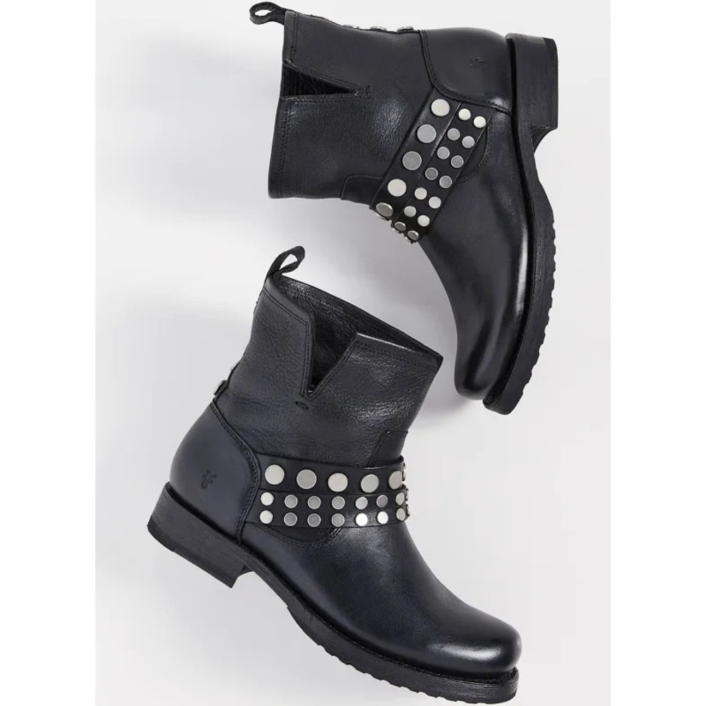 FRYE Veronica Stud Booties